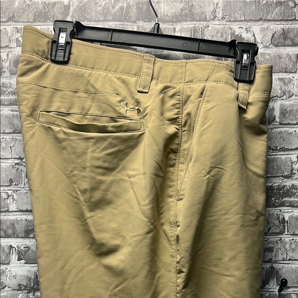 Under Armour Tan‎ Pants